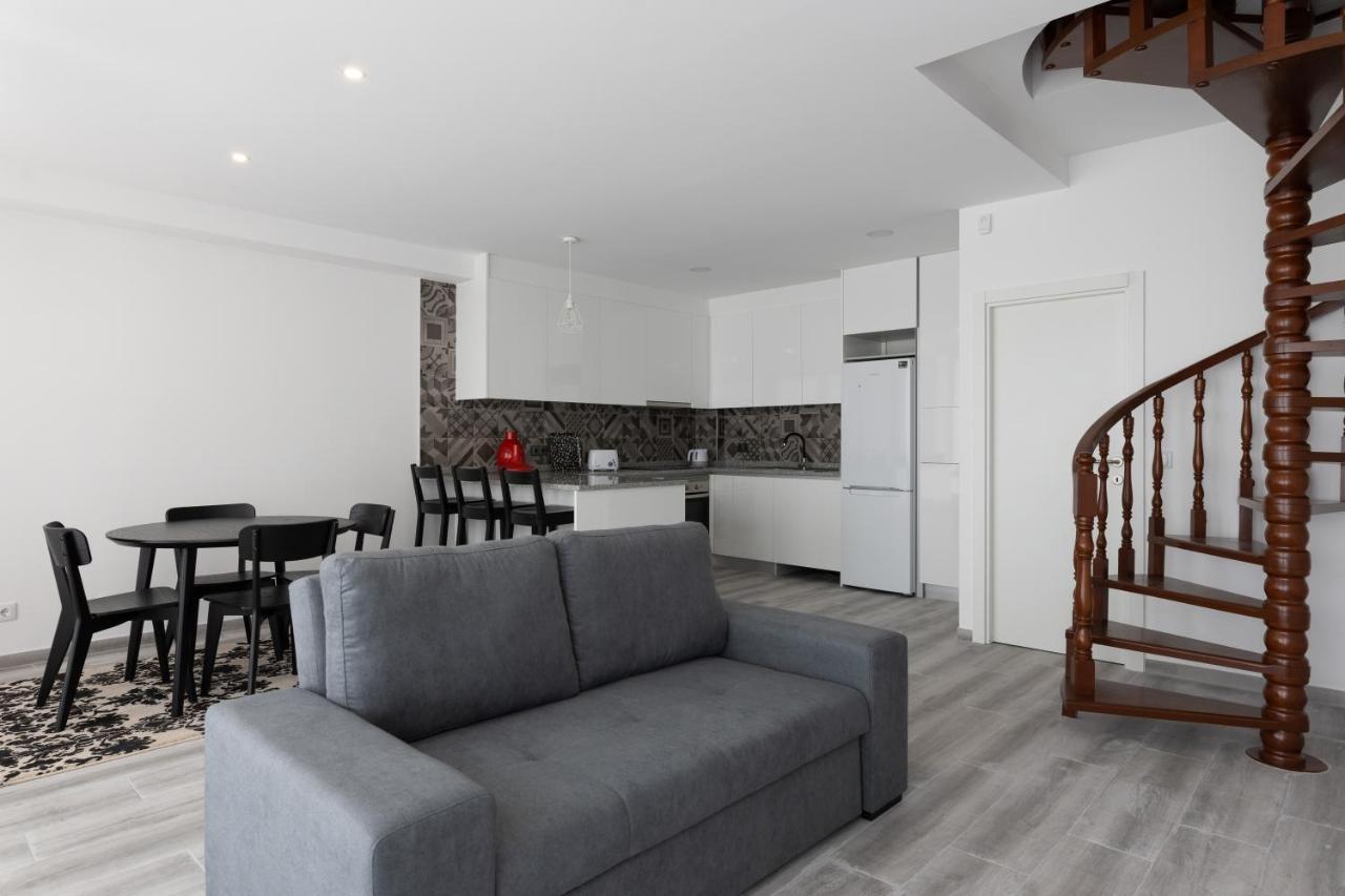 Lua Azul Apartamento Apartment บีลาโนวาเดกายา ภายนอก รูปภาพ