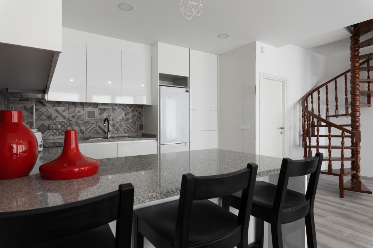 Lua Azul Apartamento Apartment บีลาโนวาเดกายา ภายนอก รูปภาพ