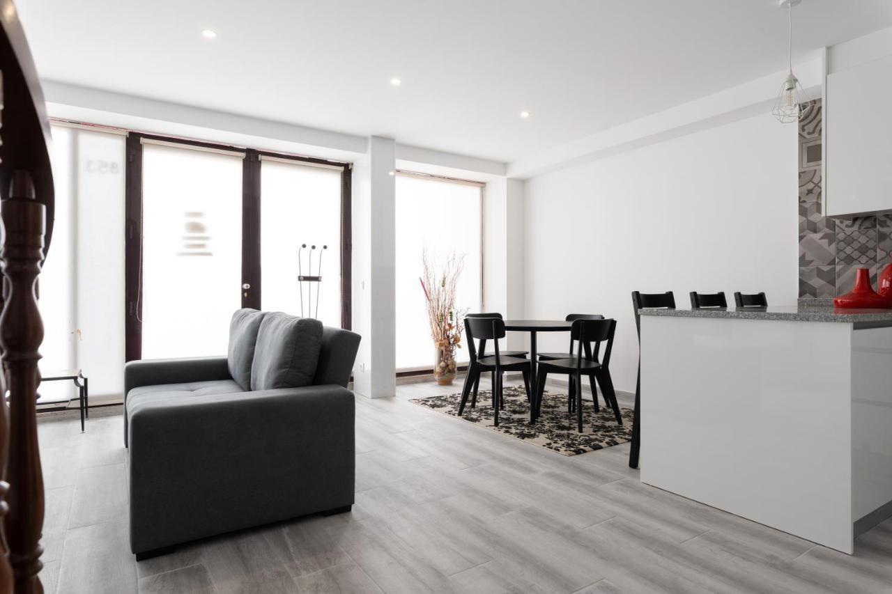 Lua Azul Apartamento Apartment บีลาโนวาเดกายา ภายนอก รูปภาพ