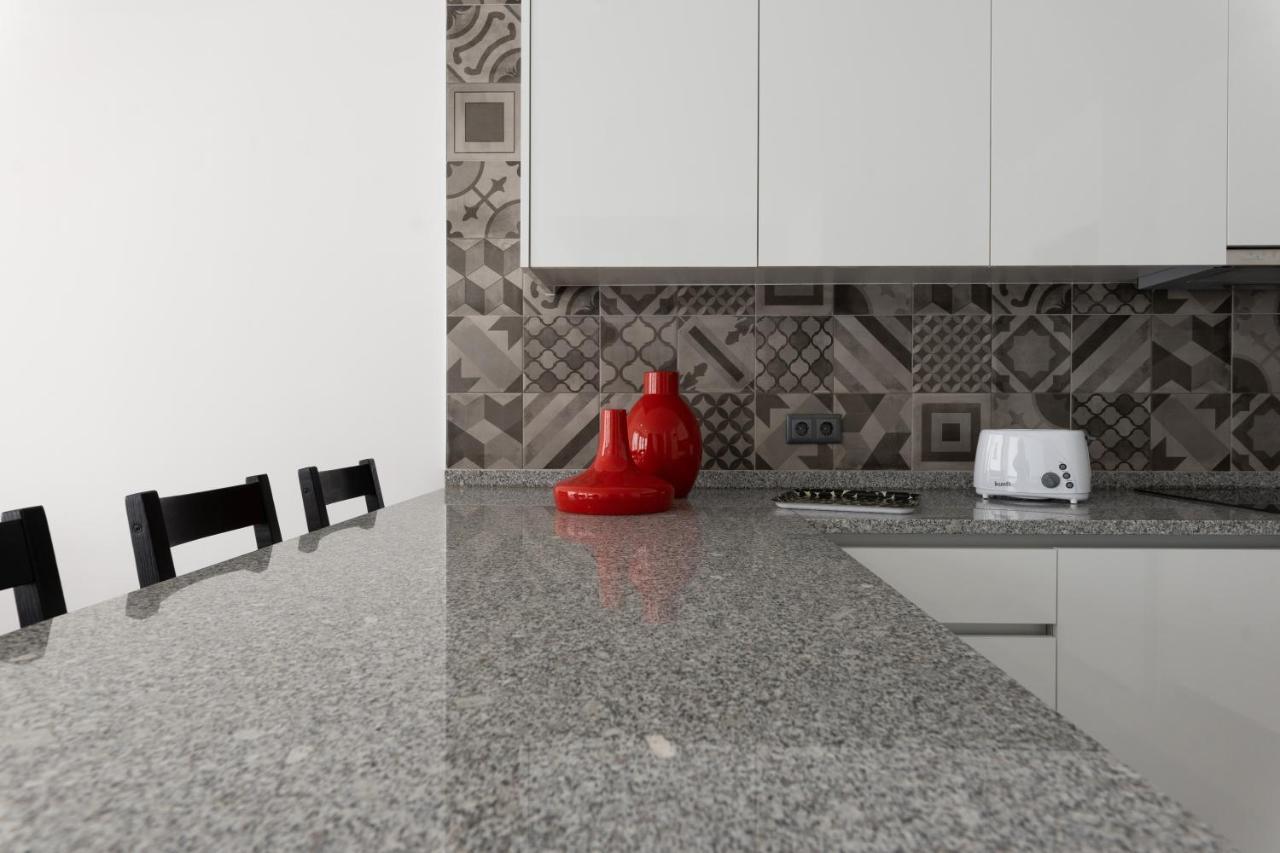 Lua Azul Apartamento Apartment บีลาโนวาเดกายา ภายนอก รูปภาพ