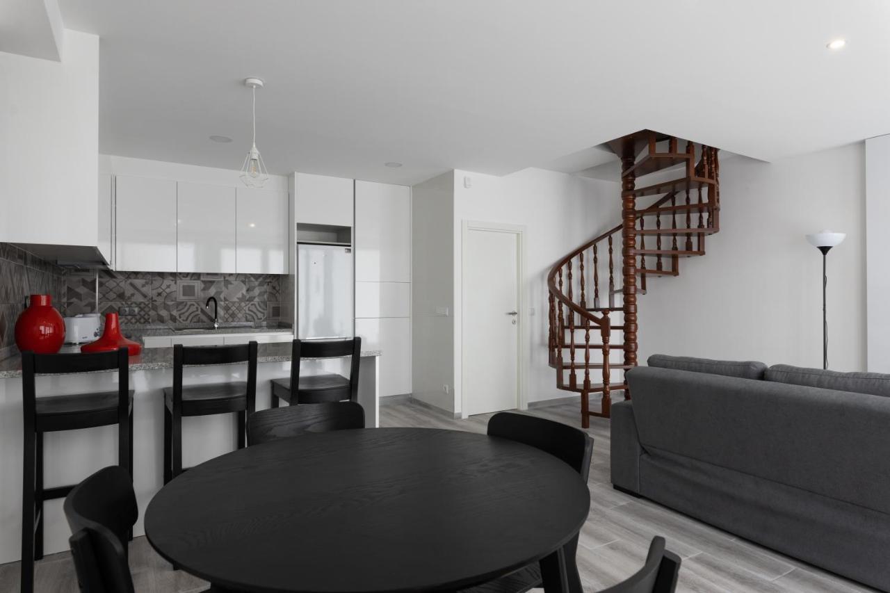 Lua Azul Apartamento Apartment บีลาโนวาเดกายา ภายนอก รูปภาพ